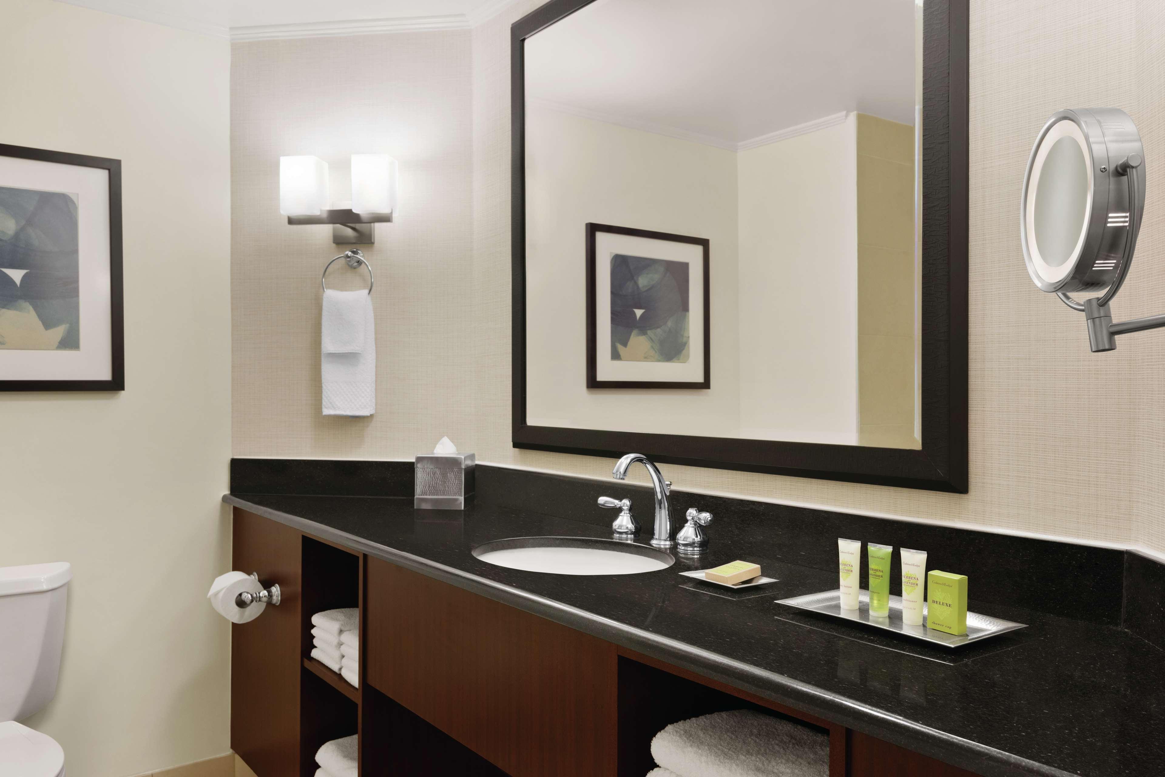 Hotel Doubletree By Hilton South Charlotte Tyvola Zewnętrze zdjęcie
