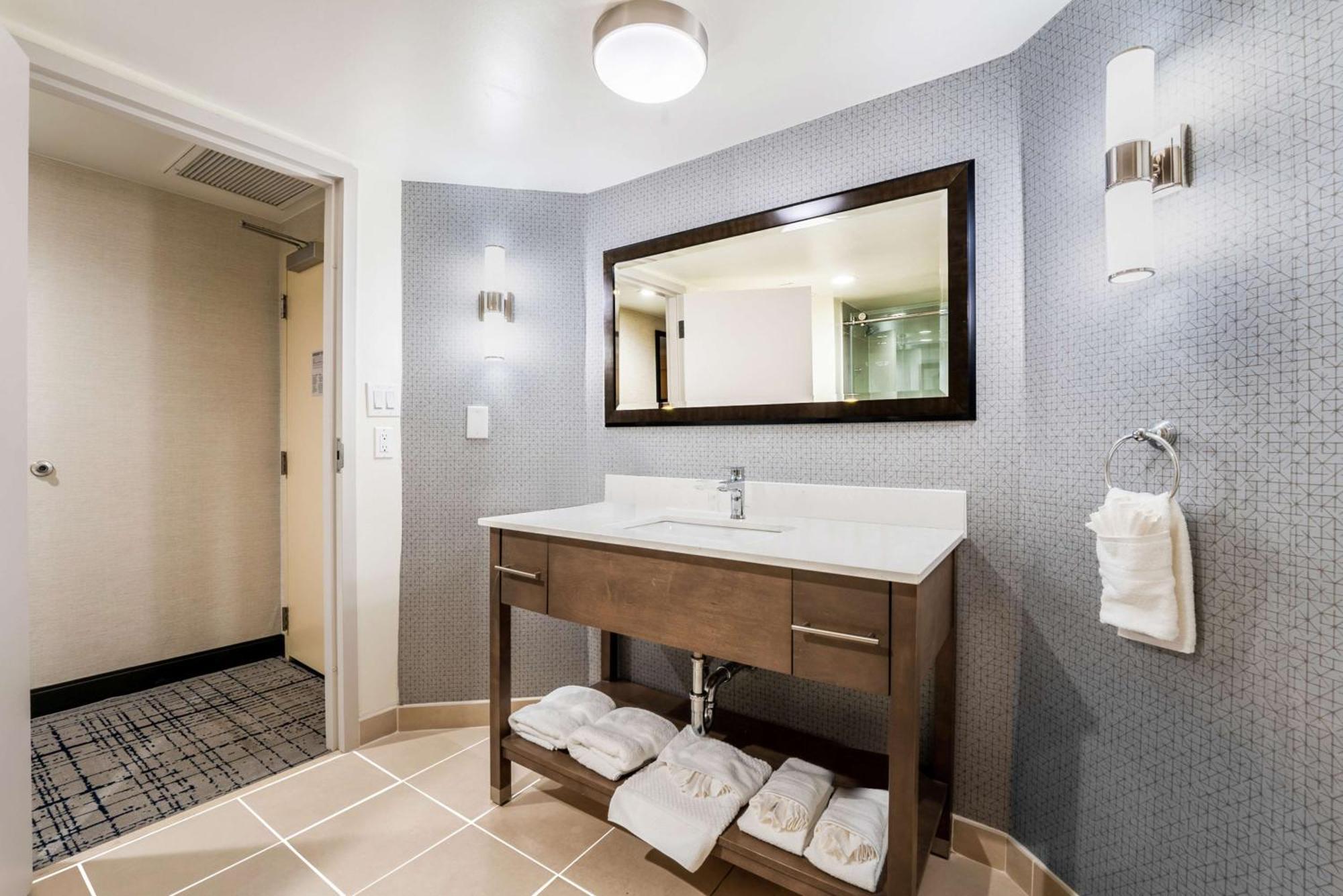 Hotel Doubletree By Hilton South Charlotte Tyvola Zewnętrze zdjęcie