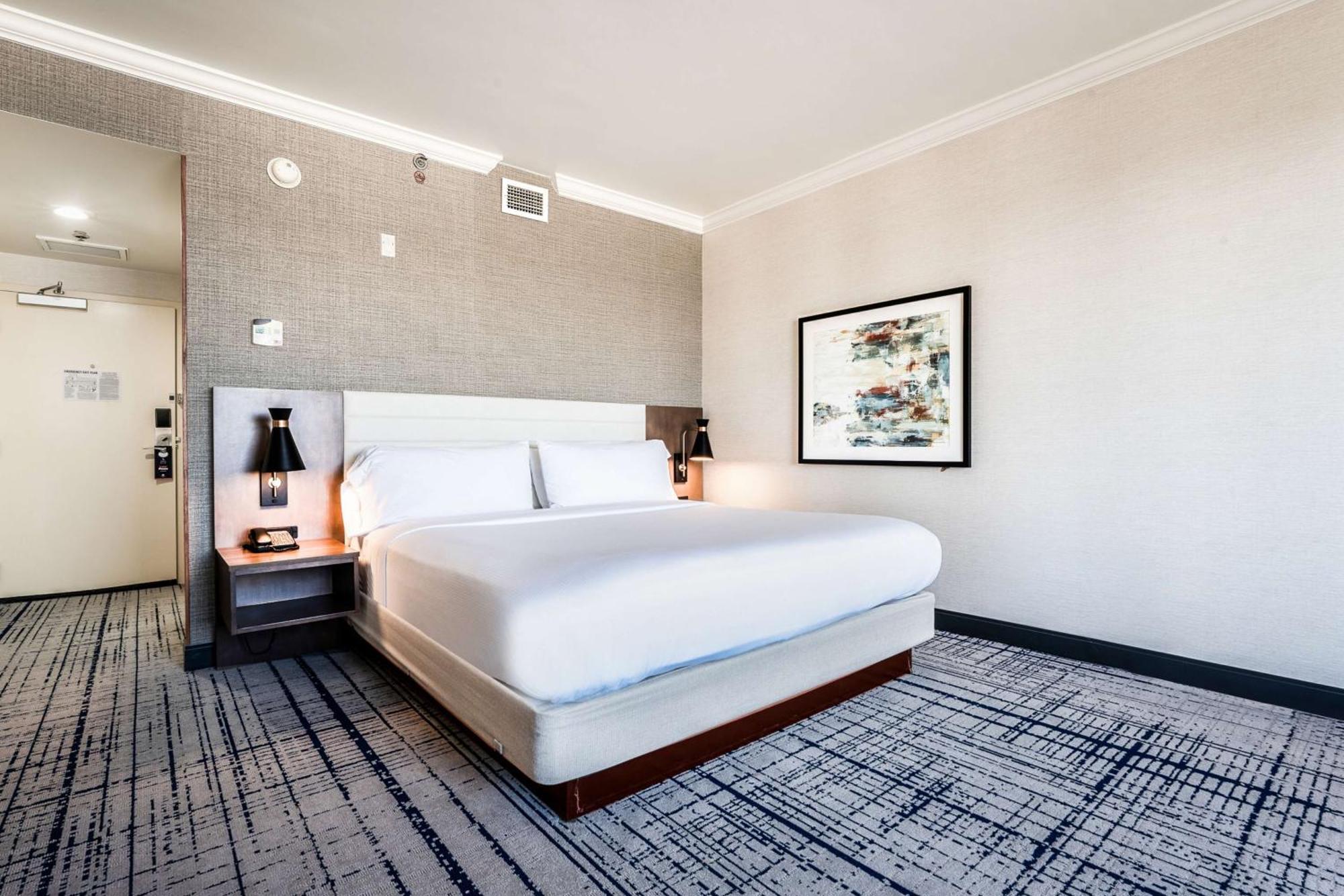 Hotel Doubletree By Hilton South Charlotte Tyvola Zewnętrze zdjęcie